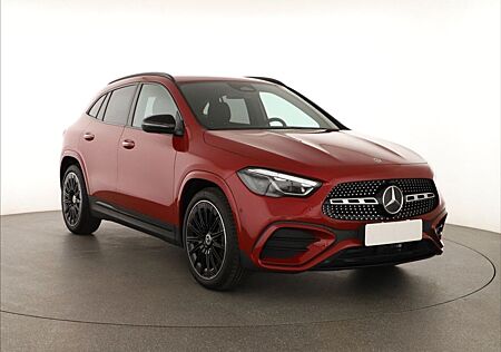 Mercedes-Benz GLA 200 GLA