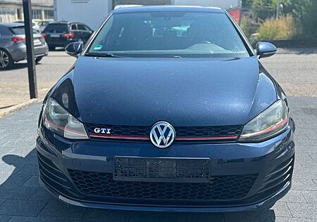 VW Golf Volkswagen VII Lim. GTI Performance BMT*XENON*PDC*SHZ*