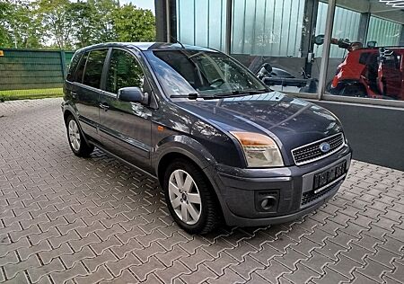 Ford Fusion 1,4 16V + +