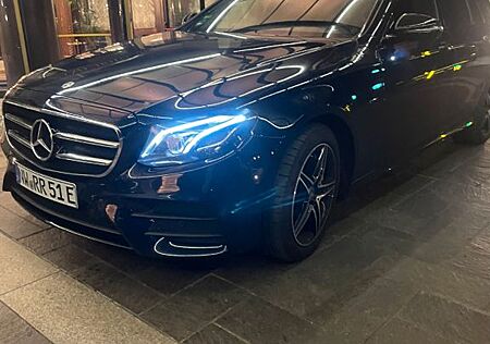 Mercedes-Benz E 300 de T Autom. - AMG mit Junge Sterne Garanti