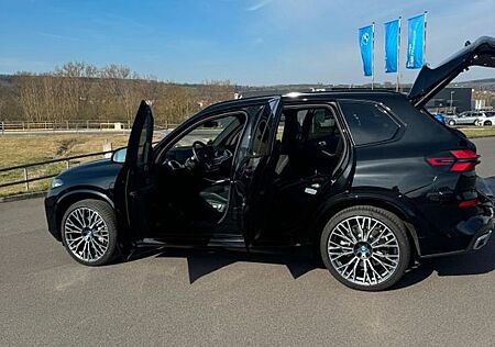 BMW X5 xDrive50e Sport+22"+AHK+LUFT+SOFORT FREI