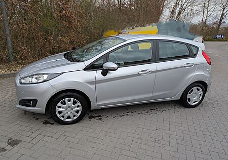Ford Fiesta 1,5 TDCi SYNC Edition, 1. Ha