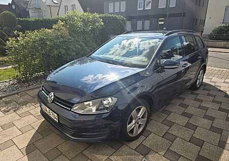 VW Golf Volkswagen 1.6 TDI Variant Diesel 81KW
