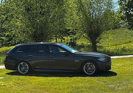 BMW 520d xDrive Touring A - Pack M