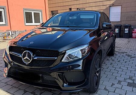 Mercedes-Benz GLE 350 gebraucht kaufen Mercedes-Benz GLE 350 d 4MATIC - Coupé