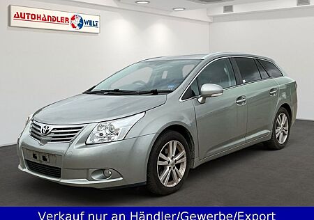 Toyota Avensis Kombi 2.0 Executive Automatik RHD