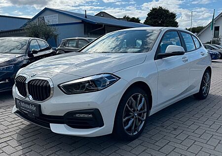 BMW 120i Advantage Aut. *Carplay*Navi*PDC*LHZ*