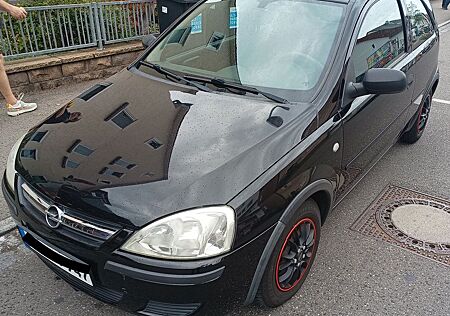 Opel Corsa C mit KLIMAANLAGE!