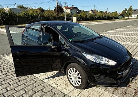 Ford Fiesta 1,5 TDCi Titanium Titanium - Top Zustand!