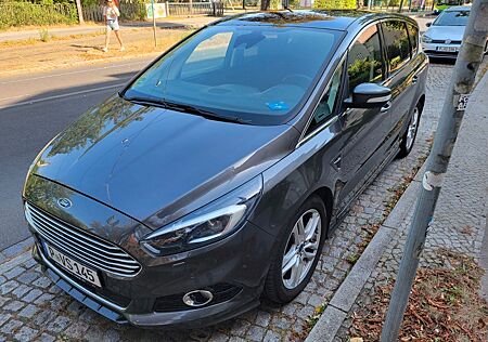 Ford S-Max 2,0TDCi Bi-Turbo 154kW Titanium PShift...