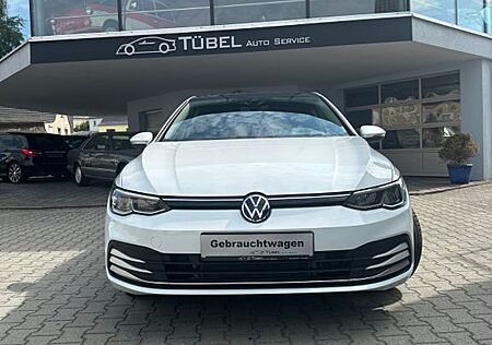 VW Golf Volkswagen VIII Lim. Active Panorama 17"LMF DAB