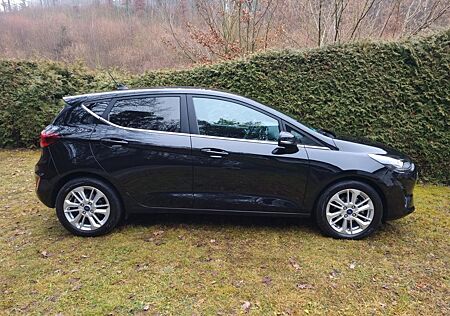 Ford Fiesta 1,0 EcoBoost 92kW Titanium X Automati...