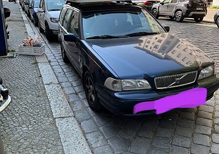Volvo V70 2.5-10V -