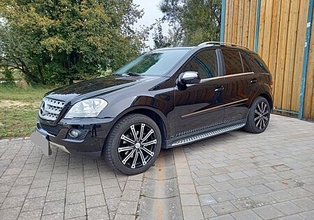 Mercedes-Benz ML 320 CDI 4MATIC -