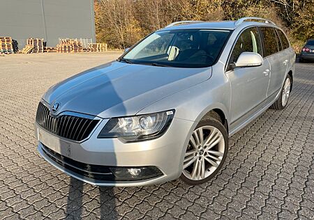 Skoda Superb Combi 2.0 170PS Elegance 75644