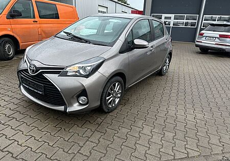 Toyota Yaris 1,33-l-Dual-VVT-i Kamera Klima Alu 27335KM
