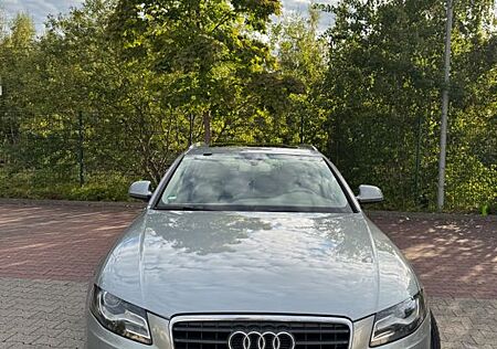 Audi A4 2.7 TDI (DPF) multitronic S line Avant S line