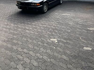 BMW 728i Auto 728i