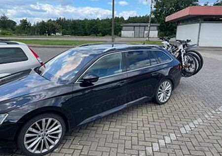 Skoda Superb 2.0 TDI SCR 140 Gr t DSG 4x4 Style Co...