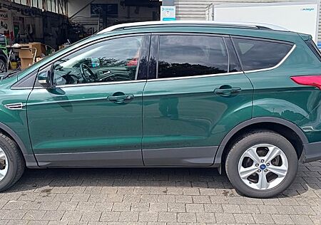 Ford Kuga 2,0 TDCi 2x4 110kW Individual Individual