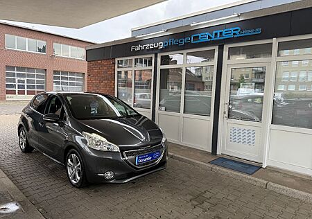 Peugeot 208 Allure*Automatik*Navi*Garantie*TOP* 1,6 Mot*