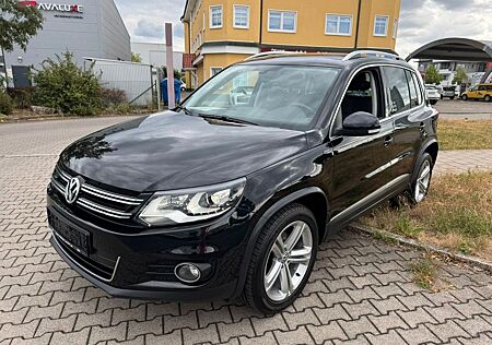 VW Tiguan Volkswagen Lounge Sport & Style BMT 4Motion R-Line