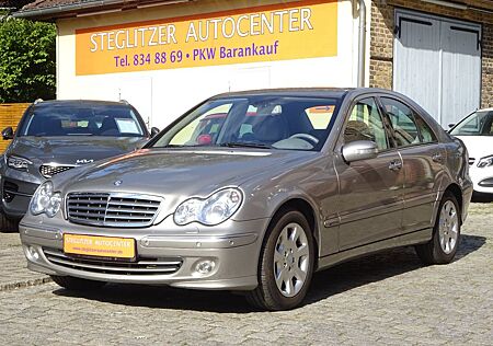 Mercedes-Benz C 180 gebraucht kaufen Mercedes-Benz C 180 Kompressor Aut./Navi/Klima/Xenon/PDC