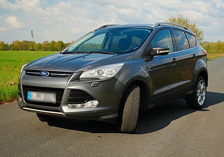 Ford Kuga 2,0 TDCi 4x4 Titanium *TÜV*/*GETRIEBE NEU*