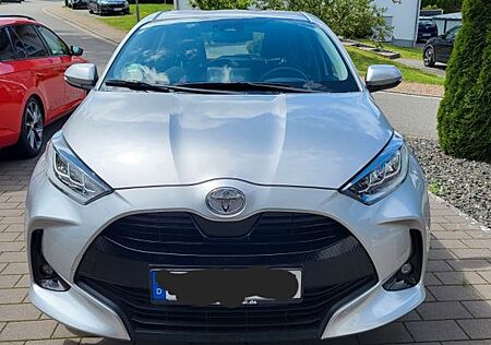 Toyota Yaris 1.5-l-VVT-i Team Deutschland Team Deut...