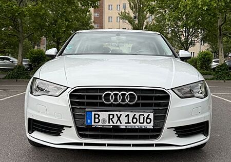 Audi A3 / Scheckheft lückenlos gepflegt / 150 ps
