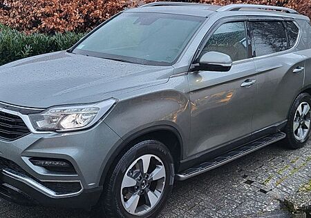 SsangYong Rexton 2.2 Diesel e-XDi 220 Sapphire 4WD AT ...