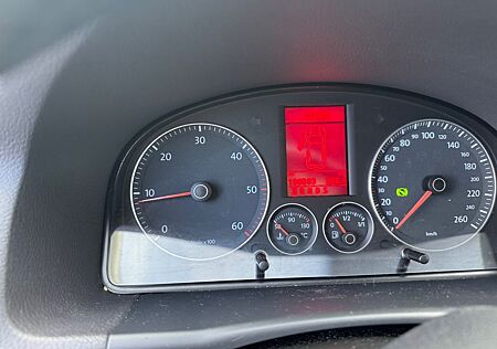 VW Touran Volkswagen 1.9 TDI DSG DPF Highline Highline