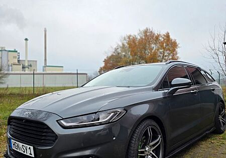 Ford Mondeo TOP Zustand!! 2,0 TDCi/ Led / Maxton Paket