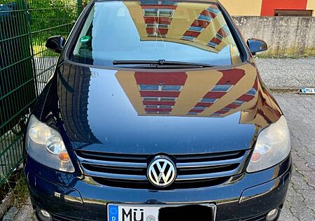 VW Golf Plus Volkswagen 1.9 TDI DPF 6-Gang Tour Edition To...