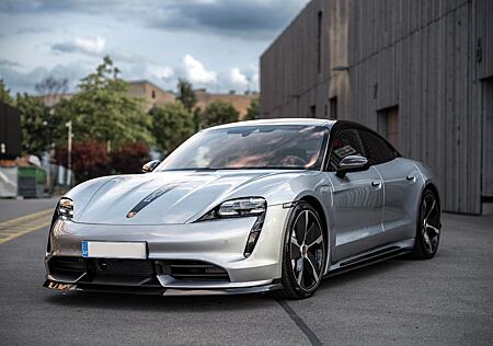 Porsche Taycan Turbo CUSTOM DESIGN CARBON Burmester