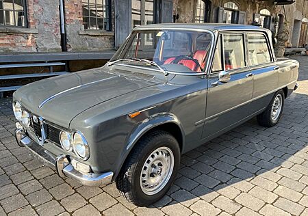 Alfa Romeo Giulia Ti 1,6 mit 1750 Motor H-Zul. TÜV neu