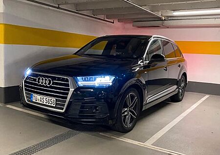 Audi Q7 3.0 TDI quattro tiptronic -Standheizung