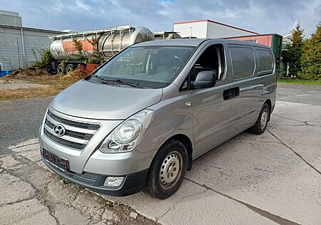Hyundai H-1 1-Hand.Klima.AHK.Flügeltüren