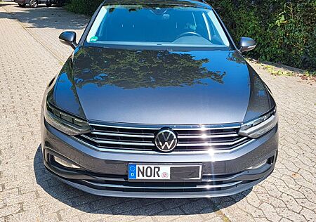 VW Passat Variant Volkswagen 1.5 TSI OPF DSG Variant -