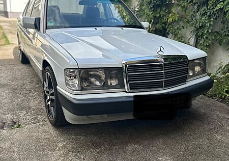 Mercedes-Benz 190er