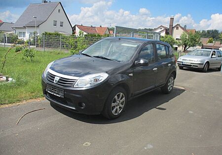 Dacia Sandero Laureate 1.5 dCi ~ TÜV NEU ~