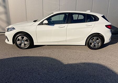 BMW 118i Advantage*PDC*DAB*WLAN*DKG*LED