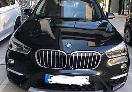 BMW X1 xDrive20i A xLine xLine