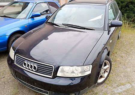 Audi A4 1.8 T Avant -