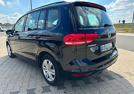 VW Touran Volkswagen 1.2 TSI Comfortline, 7-Sitzer