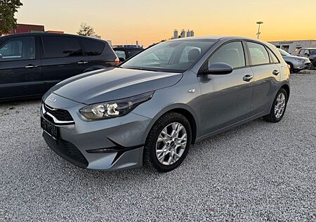 Kia Cee'd / Ceed