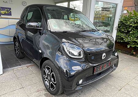 Smart ForTwo EQ Pano Leder LED Navi Klima