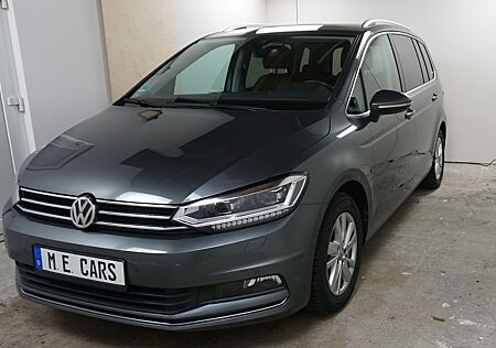 VW Touran Volkswagen Highline Leder Scheckheft ACC LED Navi