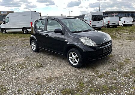 Daihatsu Sirion 1.3 Klima 5 Türen