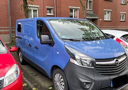 Opel Vivaro 1.6 Biturbo neue steuerkette und tüv